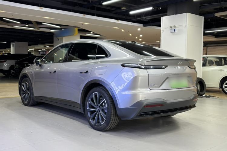 Used ONVO L60 2024 60 kWh All-Wheel Drive