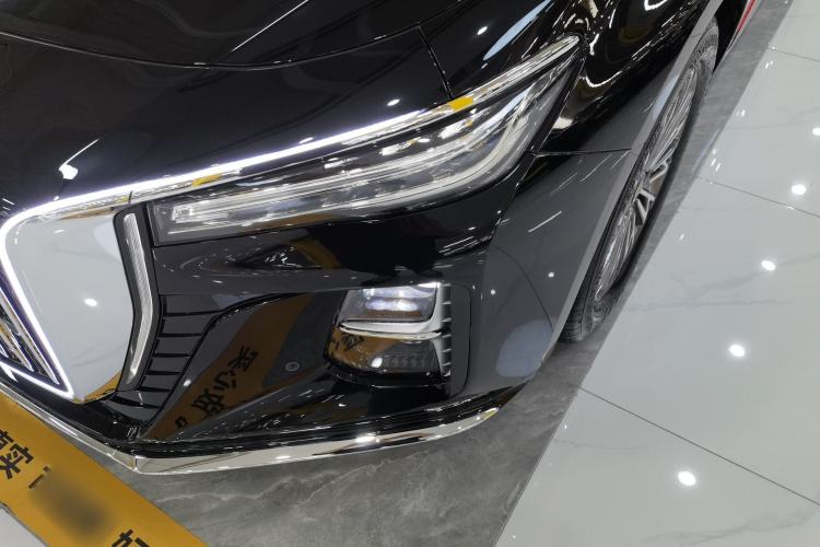 Used Hongqi H5 2025 1.5T DCT Qiyun 500 000th Unit Commemorative Edition Left Front Headlight