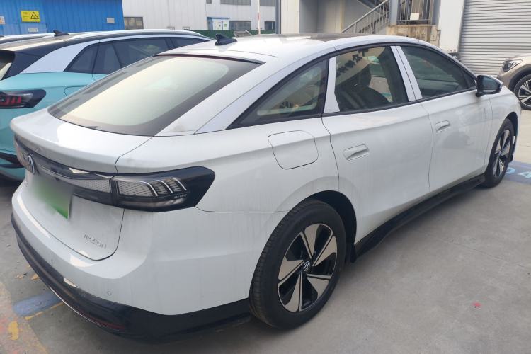 Used Volkswagen ID.7 VIZZION 2024 AIR model