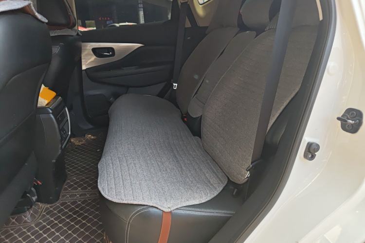 Used Nissan Murano 2021 2.5L XL Two-Wheel Drive Smart Connect Luxury Edition Left Rear Seat