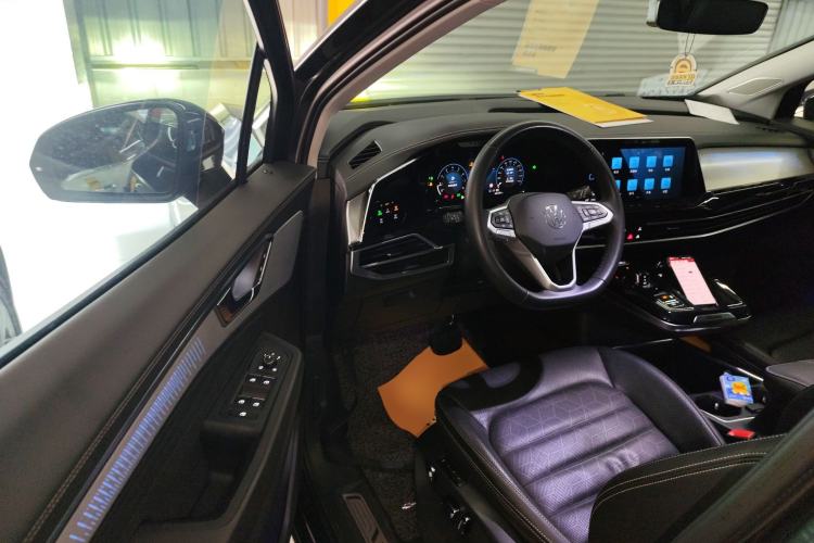 Used Volkswagen Talagon 2022 380TSI Four-Wheel Drive Luxury "Jiajing" Edition Pro 6 Seats Driver Seat