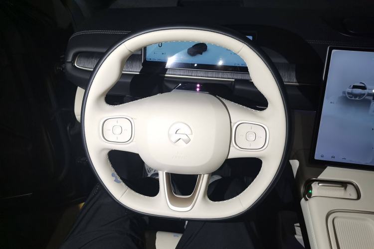 Used Nio ES6 2024 75 kWh
