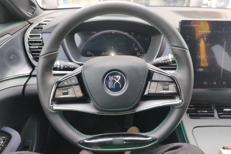 Used BYD Han 2022 EV 610 km All-Wheel-Drive Qianshan Cui Limited Edition