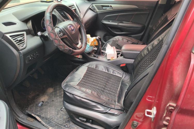 Used CHANGAN CS75 2014 2.0L Manual Leading Version China IV Standard