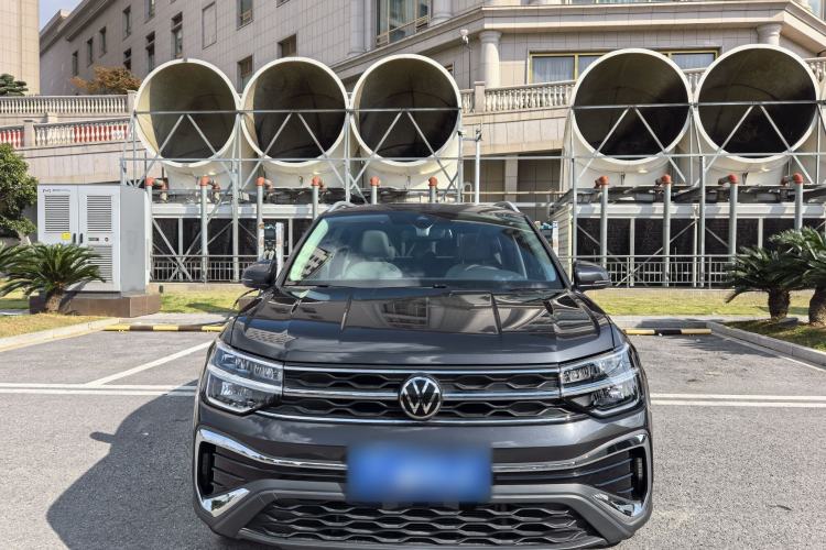 Used Volkswagen Tharu 2024 300TSI Two-Wheel-Drive Moonlight Edition