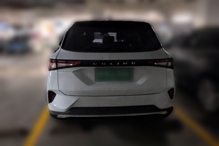 Used Wuling Asta 2022 2.0L DHT Electric-Speed Version