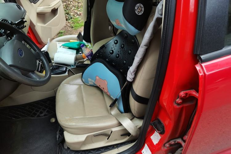 Used Ford Focus 2011 Hatchback 1.8L Automatic Fashion Edition
