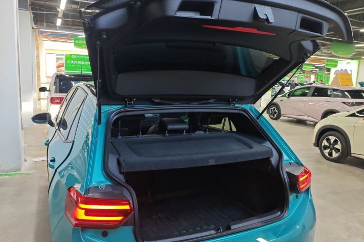 Used Volkswagen ID.3 2023 Pure Smart Edition Trunk