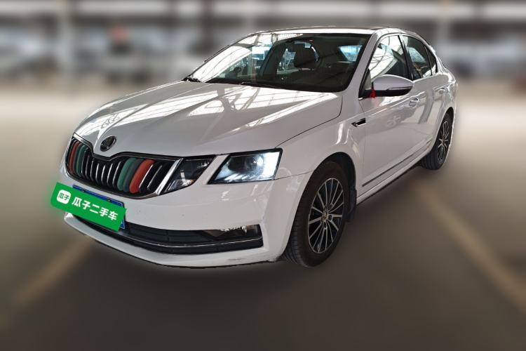 Used Skoda Octavia 2018 1.6L Automatic Luxury Edition