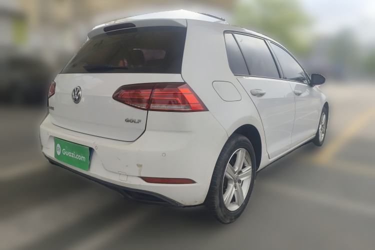 Used Volkswagen Golf 2018 1.6L Automatic Fashion Model
