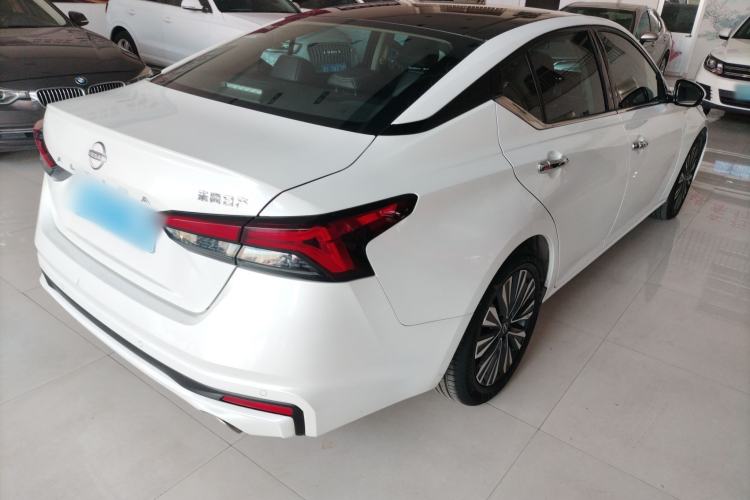 Used Nissan Teana 2022 2.0L XL-TLS Enjoyment Edition
