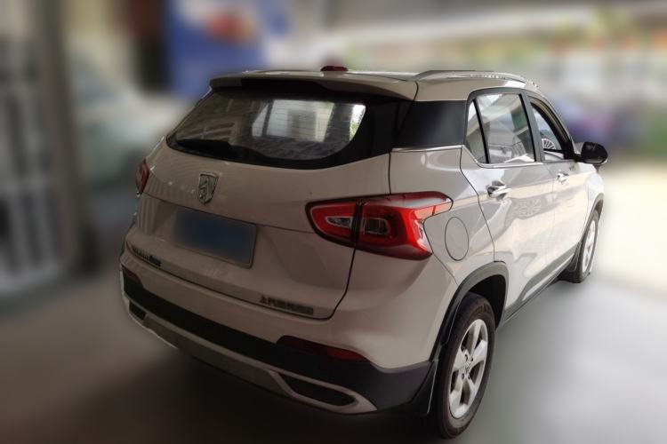 Used Baojun 510 2017 1.5L Automatic Fashion Model Rear Right 45 Deg