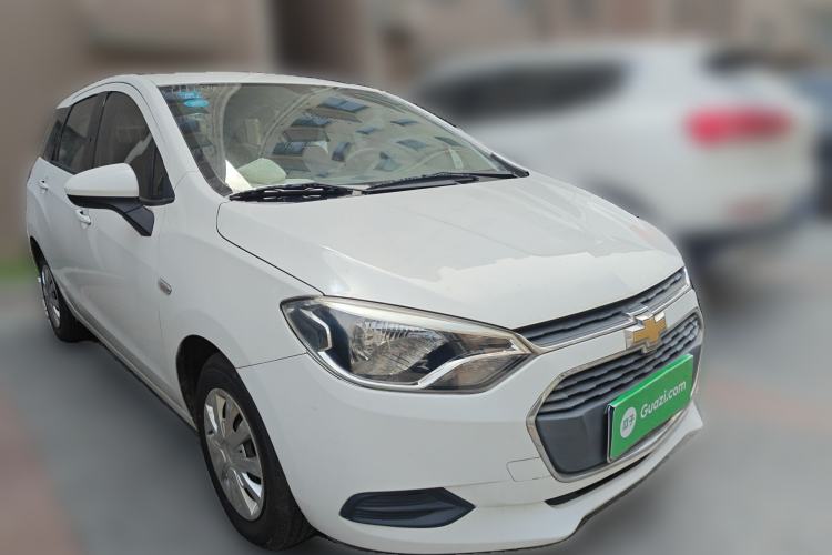 Used Chevrolet Lova RV 2016 1.5L Automatic Comfort Edition Front Right 45 Deg