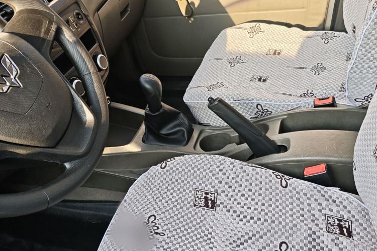 Used Wuling Rongguang V 2018 1.5L Practical Version