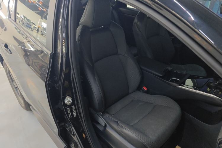 Used Toyota FAW Toyota bZ4X 2022 Two-Wheel-Drive Long-Range JOY Edition
