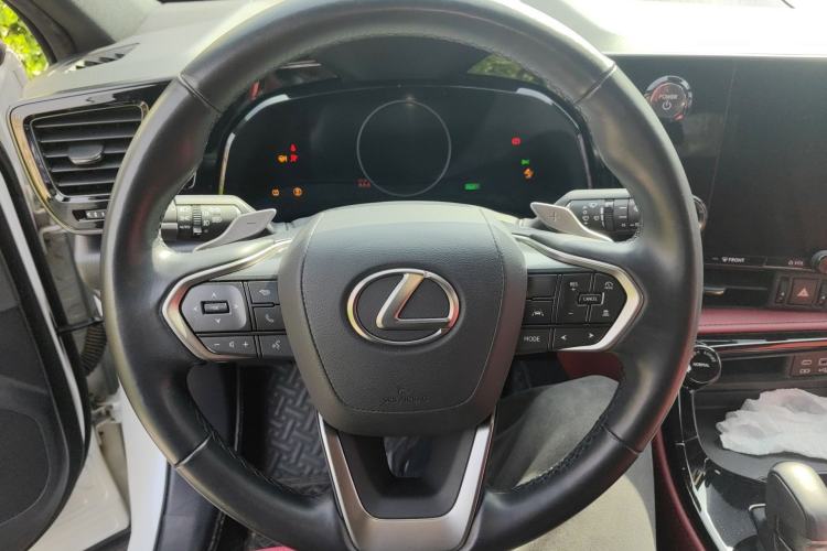 Used Lexus NX 2022 350h Front-Wheel-Drive Innovation Edition