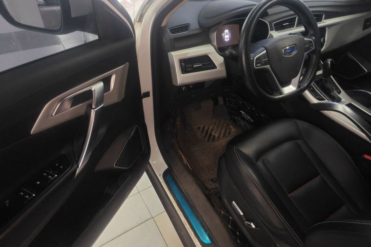 Used Geely Auto Emgrand X7 Sport 2018 1.8TD Automatic Two-Wheel Drive Smart Connect 4G Internet Edition
