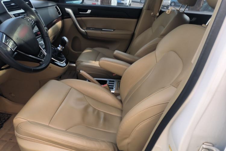 Used Haval H6 2014 Sport Version 1.5T Manual Two-Wheel Drive Elite Edition
