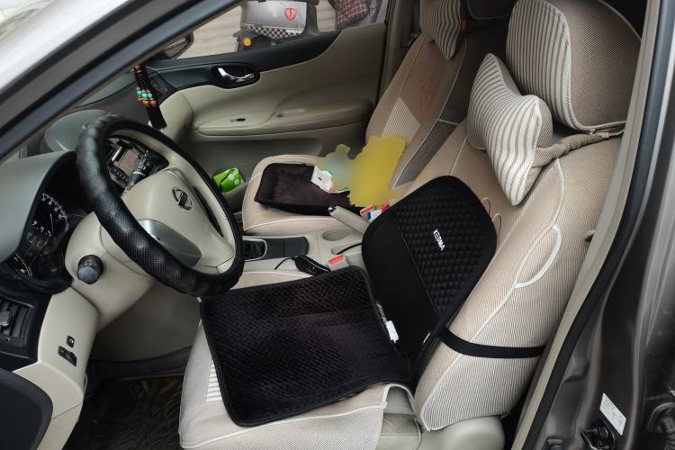 Used Nissan Tiida 2011 1.6L Manual Smart Version