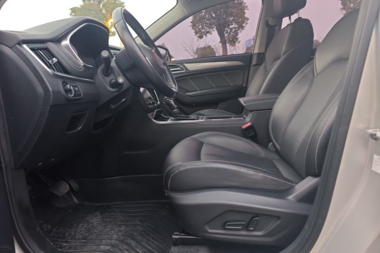 Used Roewe RX5 2020 20T Automatic 4G Connect Superior Flagship Edition Interior 4