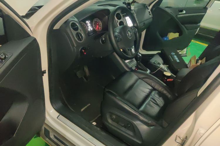 Used Volkswagen Tiguan 2013 1.8 TSI Automatic Two-Wheel Drive Comfort Edition Driver Seat