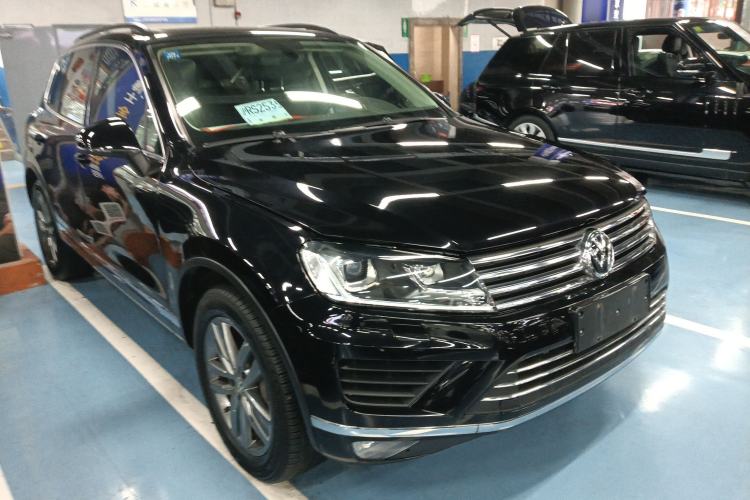 Used Volkswagen Touareg 2017 3.0 TSI Touareg Edition Exterior 1