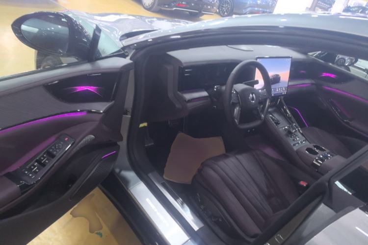 Used Denza Z9GT 2024 1100 Four-Wheel Drive Ultra Version Driver Seat