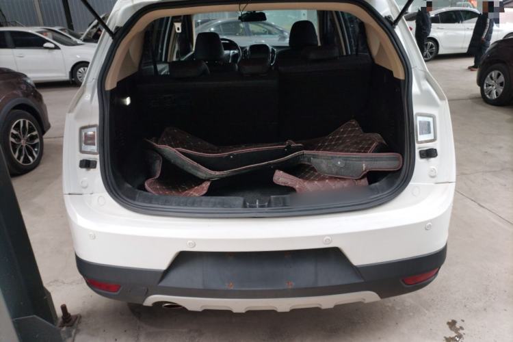 Used Baojun 560 2016 1.8L iAMT Luxury Model