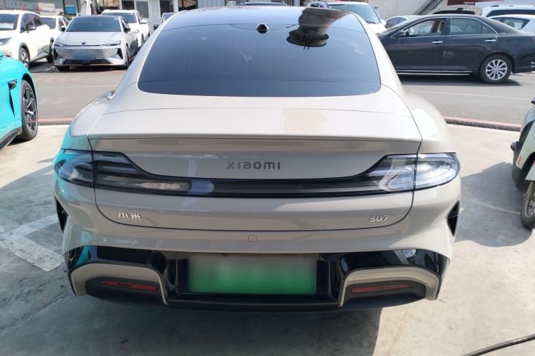 Used Xiaomi Auto SU7 2024 Rear-Drive Long-Range Intelligent Driving Version