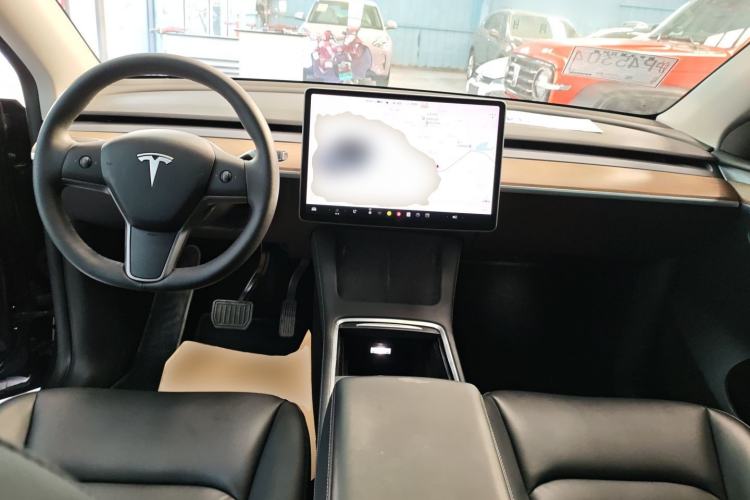 Used Tesla Model Y 2021 Long-Range All-Wheel-Drive Version