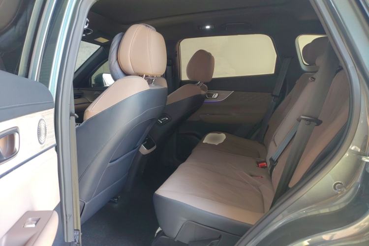 Used Chery Tiggo 8 PLUS 2025 290TGDI DCT Prestige 5-Seater