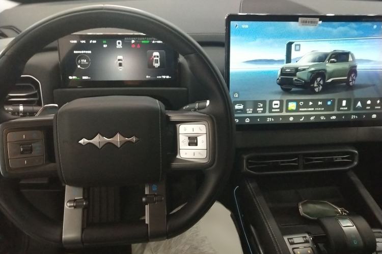 Used Formula Leopard Titanium 3 2025 501KM All-Wheel Drive Intelligent Driving Ultra Version