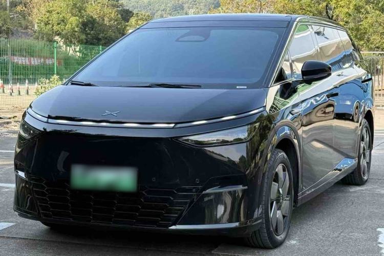 Used XPeng X9 2024 702 Ultra-Long Range Pro