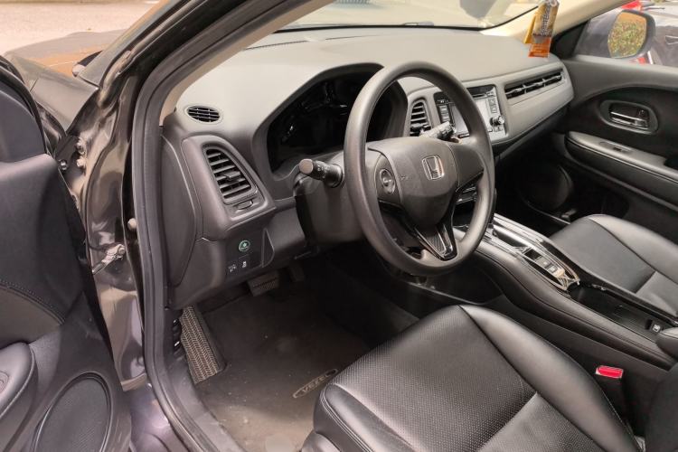 Used Honda Vezel 2015 1.5L CVT two-wheel drive Comfort trim
