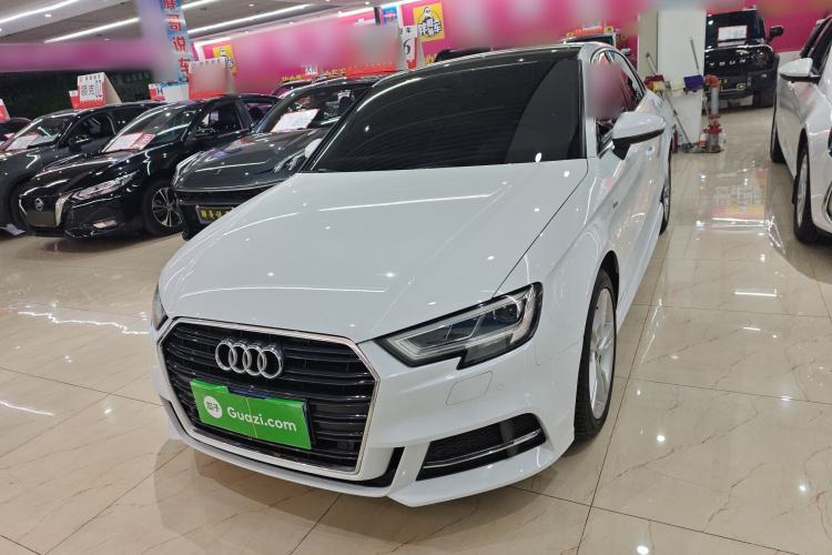 Used Audi A3 2019 Limousine 35 TFSI Fashion Edition China V standard
