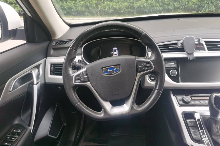 Used Geely Auto Emgrand X7 Sport 2016 1.8TD Automatic Smart Connectivity Version Steering Wheel