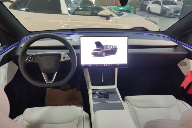 Used Tesla Model Y L 2025 Model Long-Range All-Wheel-Drive Version