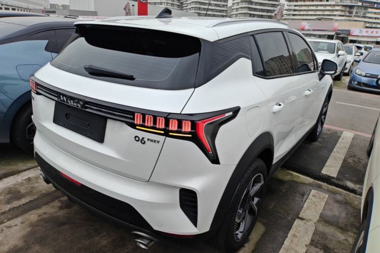 Used Lynk & Co 06 EM-P 2022 PHEV 84 km Range Pro Version
