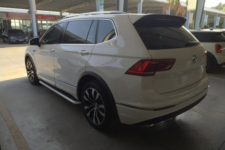 Used Volkswagen Tiguan L 2020 330TSI Automatic Two-Wheel Drive R-Line Flagship Version China VI Standard Rear Left 45 Deg
