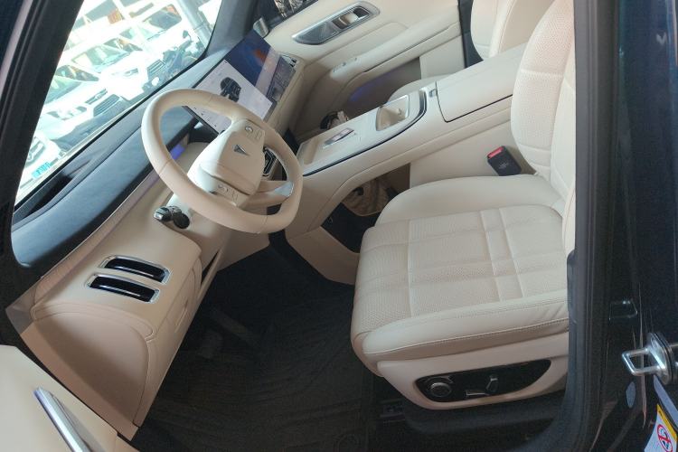 Used Deepal S09 2025 Four-Wheel Drive Ultra+ Custom Edition