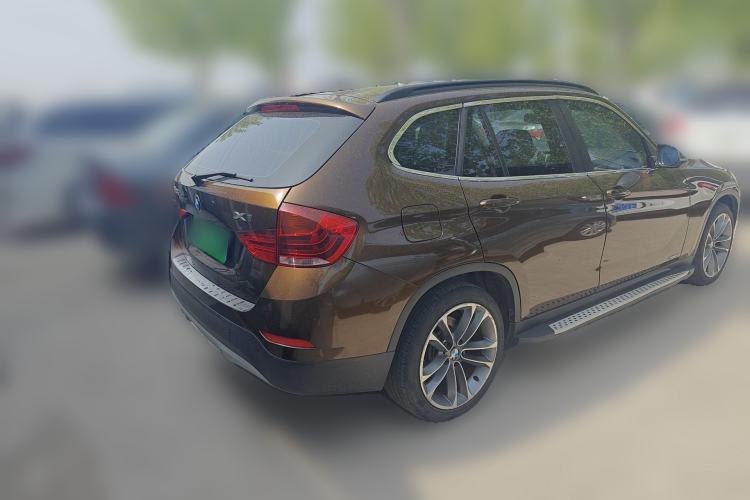 Used BMW X1 2015 sDrive18i Leading Edition
