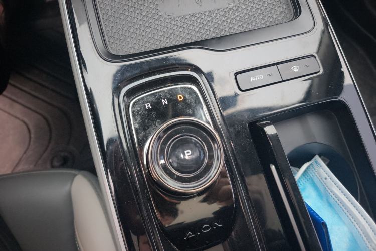 Used AION S Plus 2022 80 Tech Edition Gear Lever