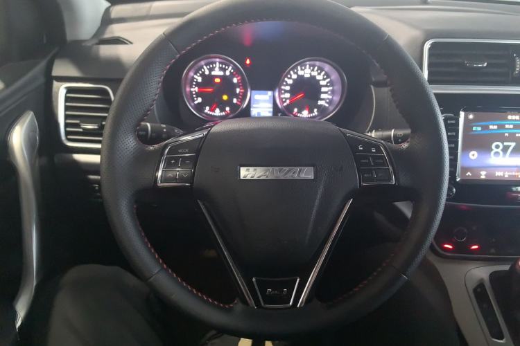 Used Haval M6 2019 1.5T DCT Two-Wheel Drive Elite Version China VI Standard Steering Wheel