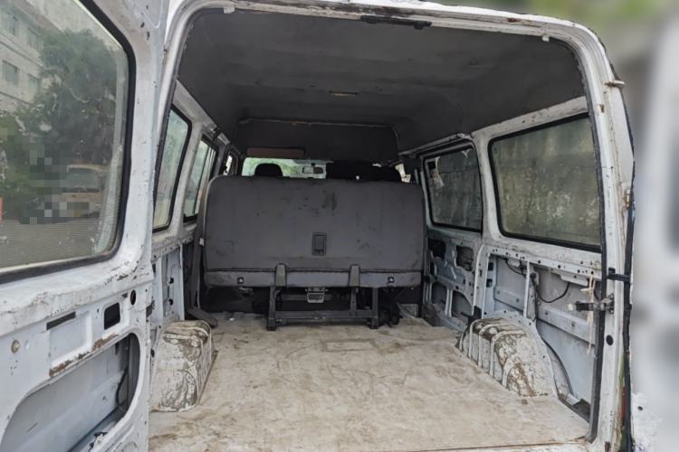 Used Ford Classic Transit 2015 2.8T Diesel Multi-Function Vehicle Short Wheelbase 6-Seater Mid-Roof Edition JX493ZLQ4