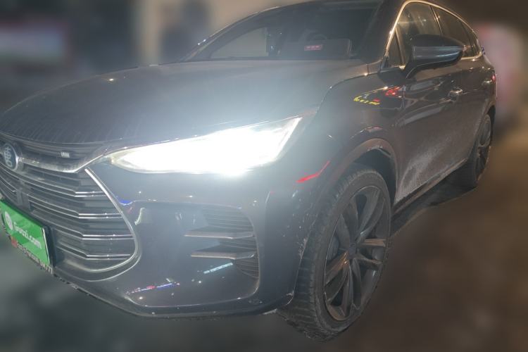 Used BYD Tang New Energy 2018 DM 2.0T All-Wheel Drive Smart Connectivity Luxury Model 7 Seats China V Emission Standard