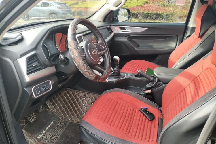 Used Great Wall Poer 2021 2.0T Commercial Version Manual Diesel Two-Wheel Drive Elite Long-Box GW4D20M Left Front Seat