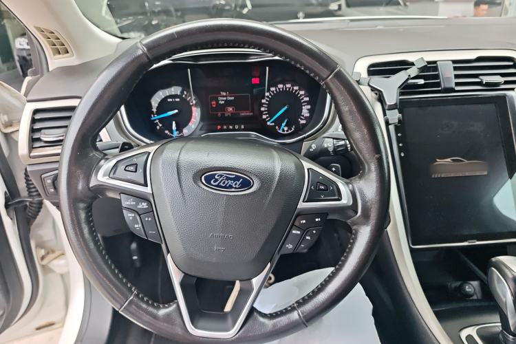 Used Ford Mondeo 2013 2.0L GTDi 200 Fashion Edition
