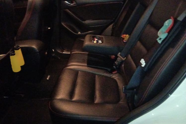 Used Mazda CX-5 2014 2.0L Automatic Two-Wheel Drive Urban Version Left Rear Seat