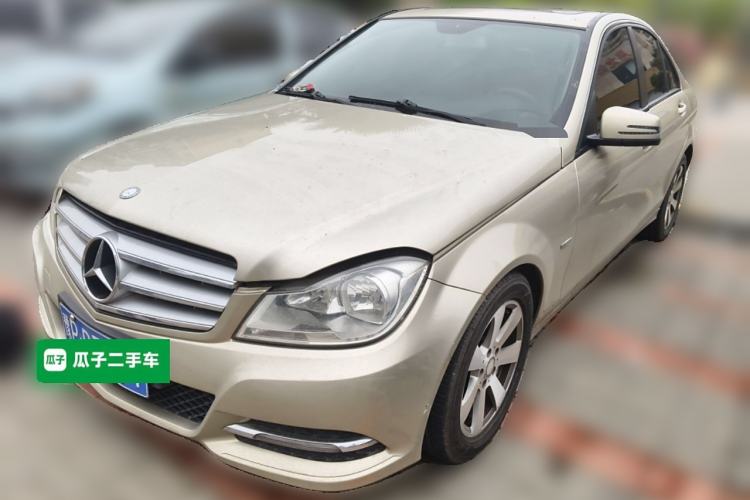 Used Mercedes-Benz C-Class 2010 C 180K Classic model