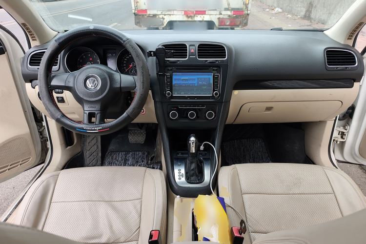 Used Volkswagen Golf 2011 1.4 TSI Automatic Comfort Model
